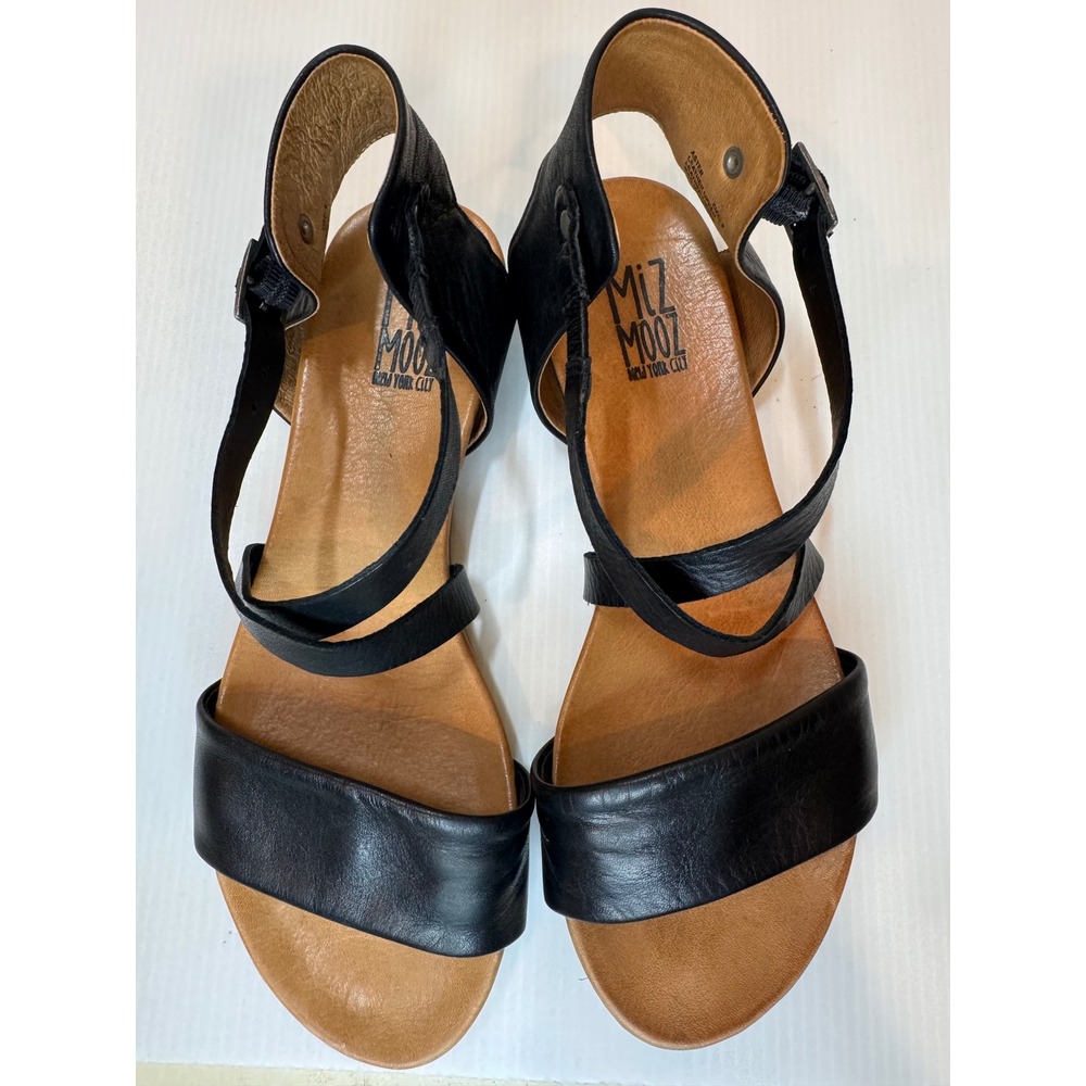 Miz Mooz Aster Sandals Women 8 Black Leather Flat Strappy Ankle Buckle Comfort - Picture 8 of 12
